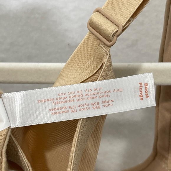 Cacique Boost Plunge Bra Nude Beige Size 46C - Picture 8 of 10
